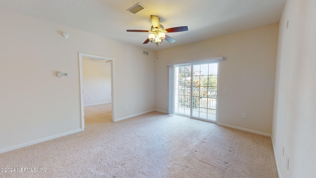8201 Green Parrot Road - Photo 14