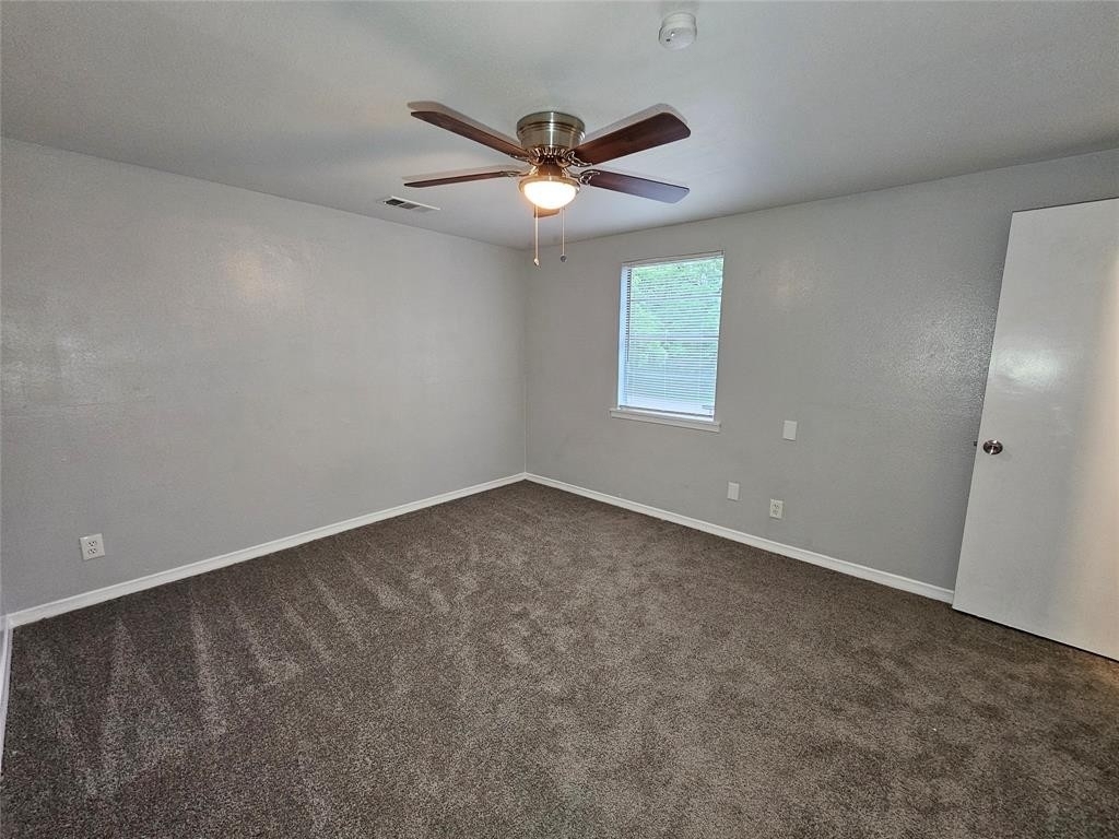 10217 Teagarden Road - Photo 13