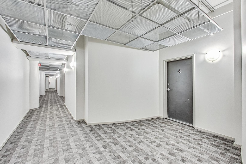 165 N Canal Street - Photo 9