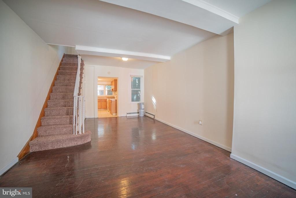 2050 Sigel St - Photo 1