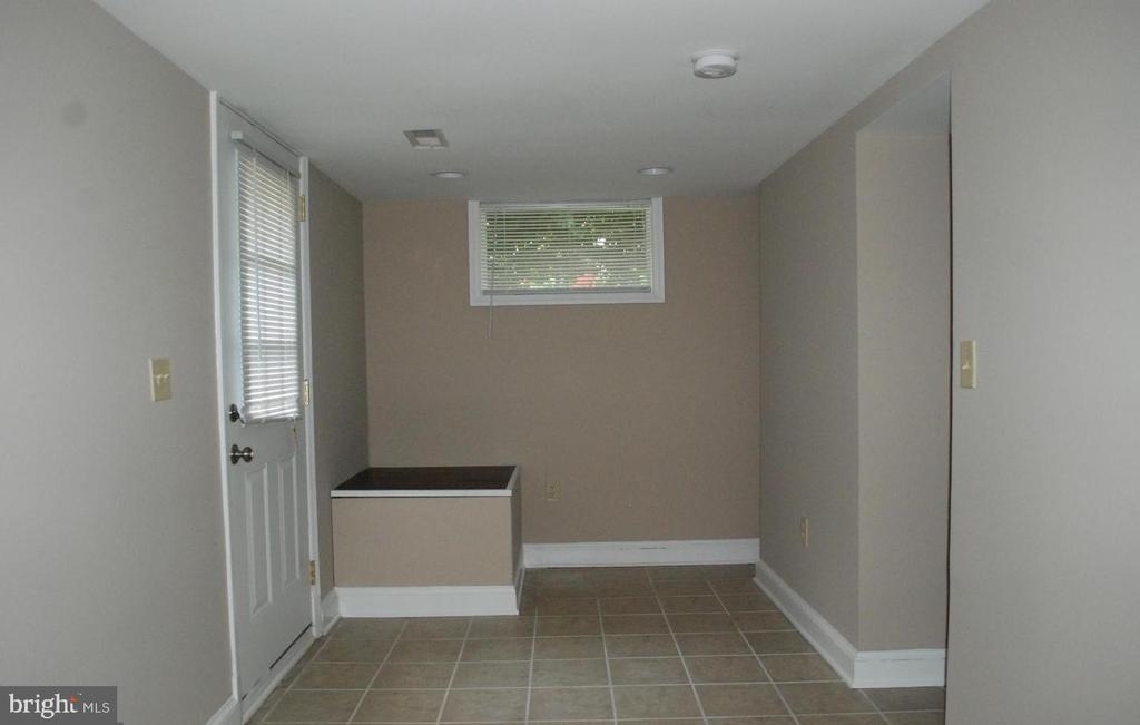 5511 Greentree Rd - Photo 22