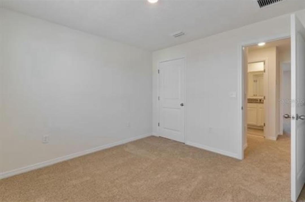 13166 Bounty Avenue - Photo 12