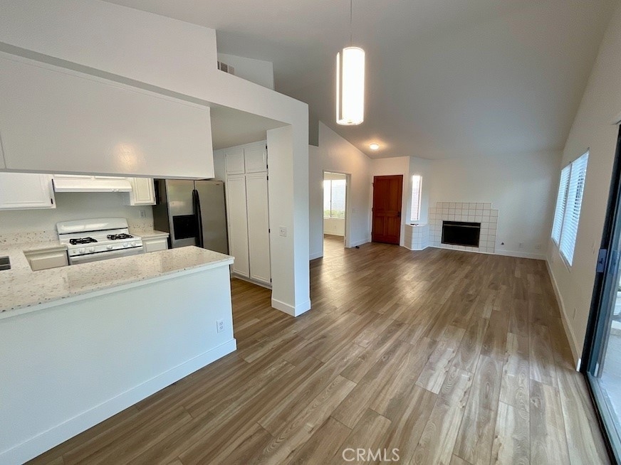 25022 Sanoria Street - Photo 5