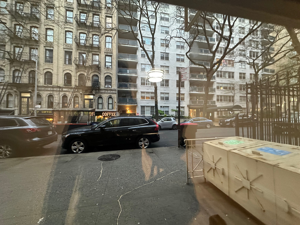 229 East 80th Street - Photo 3