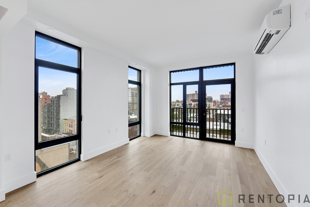 597 Grand Street - Photo 4