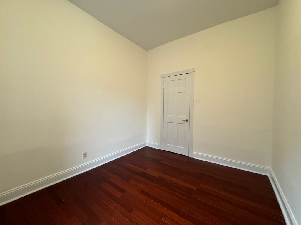 255 Fort Washington Avenue - Photo 10