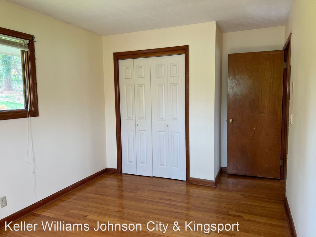 109 Lakeview Circle - Photo 7