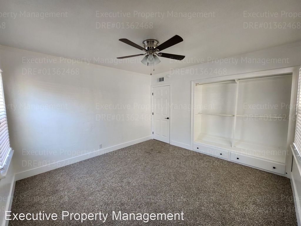 2208 Bradford St - Photo 22