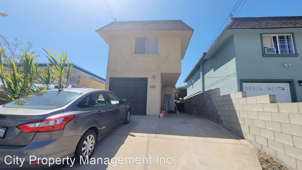 612 Pecos St - Photo 1