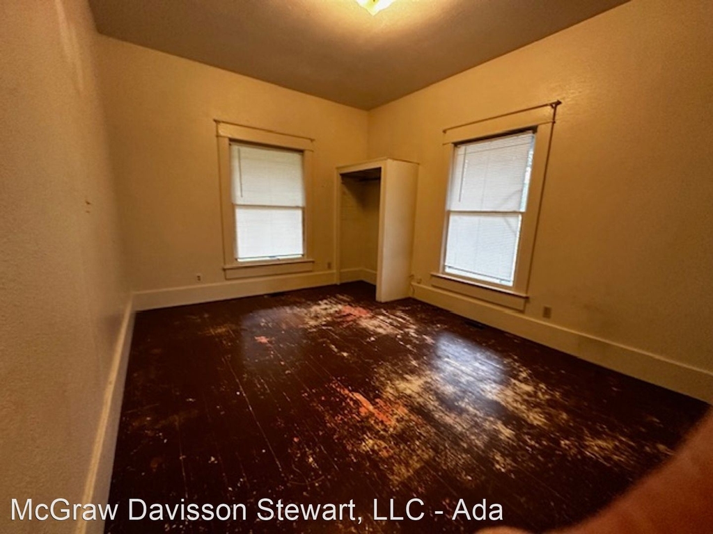 925 E 9th, Apt. A - Photo 8