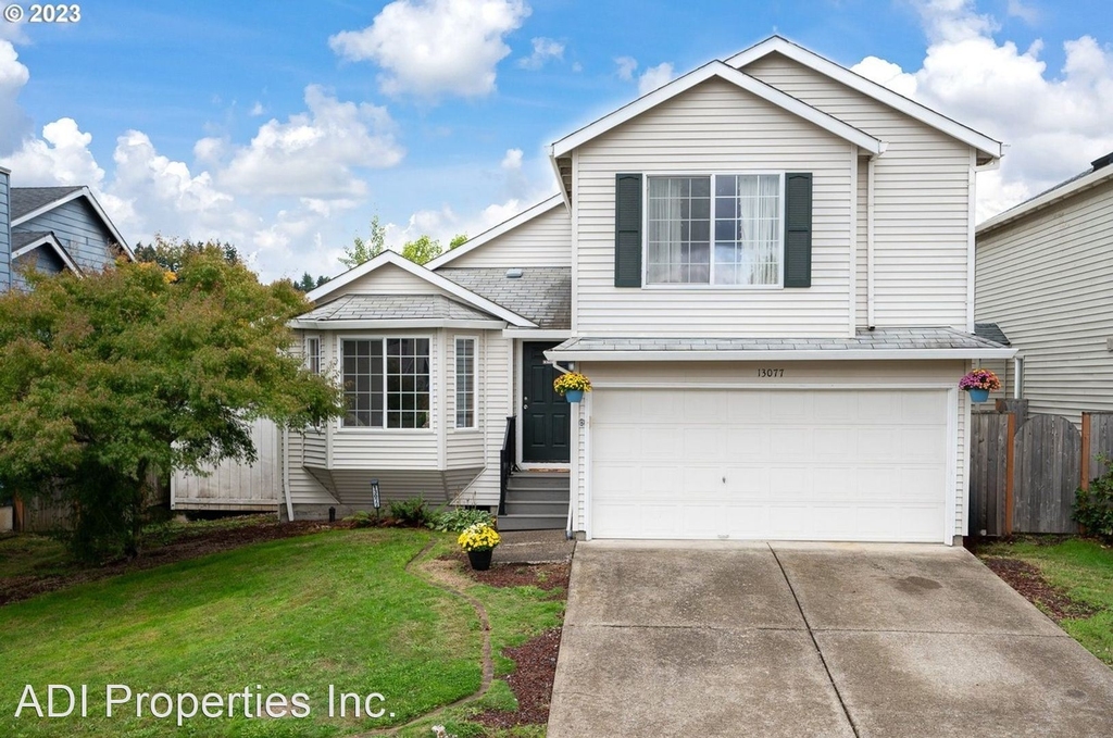 13077 Sw Tearose Way - Photo 0