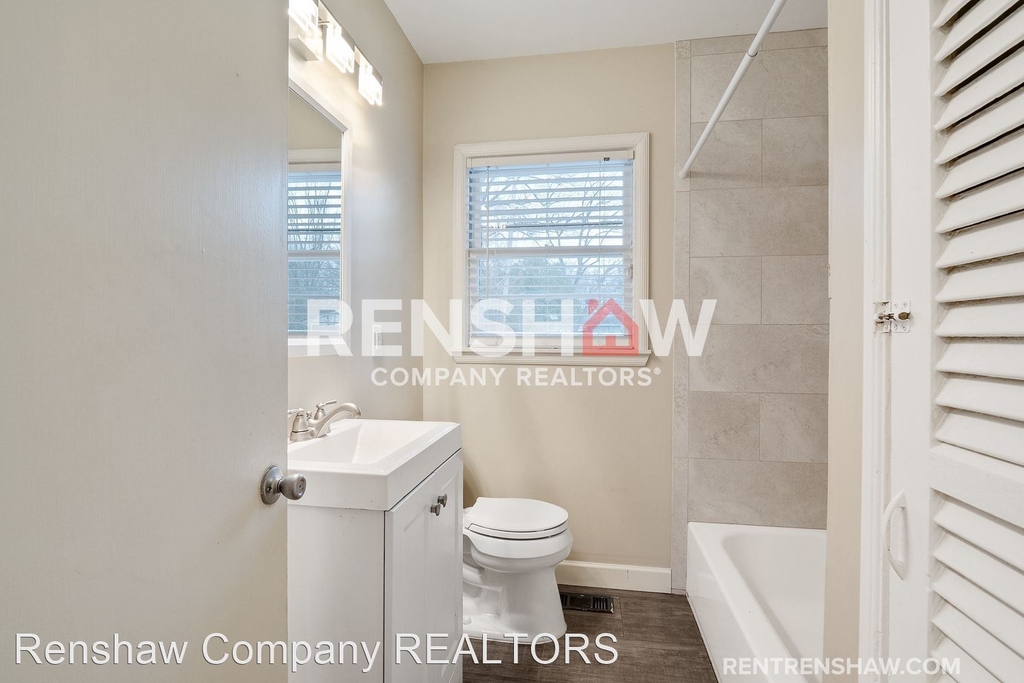 1054 S Perkins Rd - Photo 14