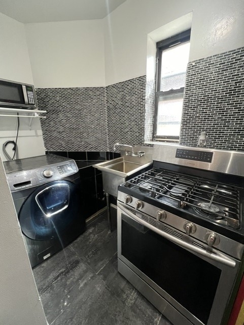 2159 1st Avenue - Photo 4