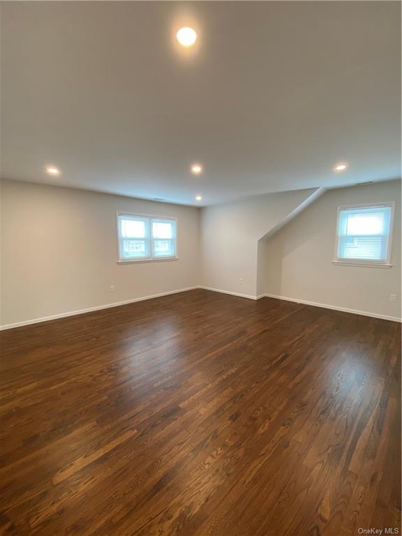 127 Webster Avenue - Photo 4