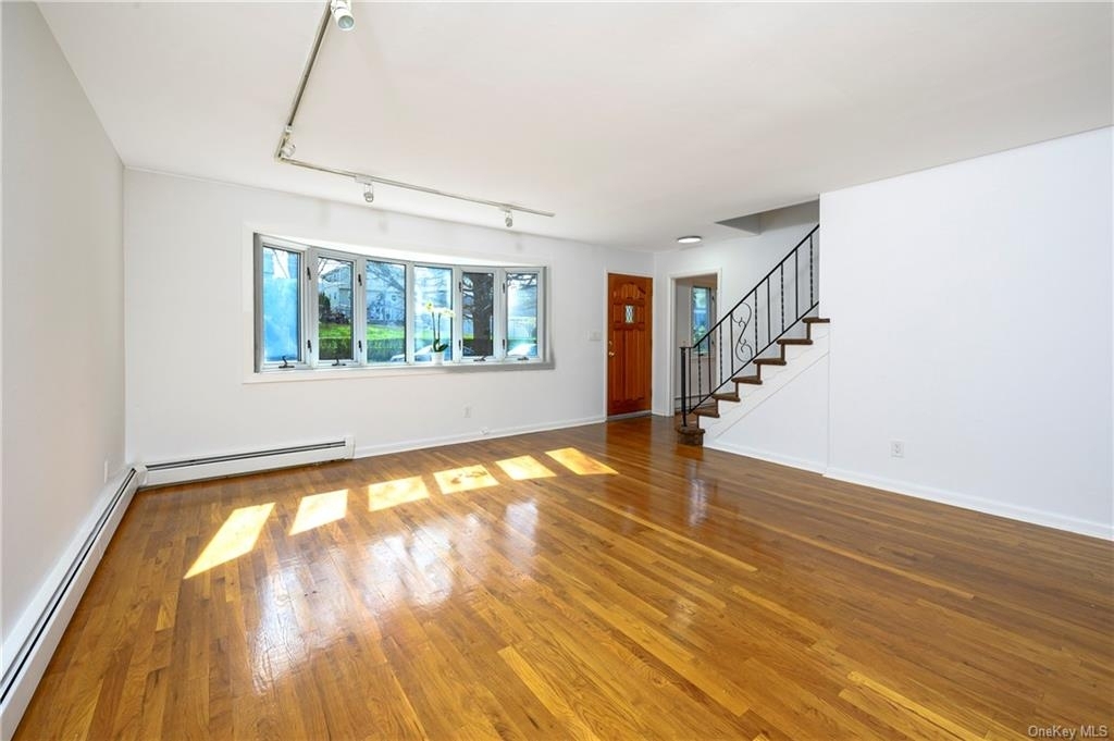 341 Sixth Avenue - Photo 4