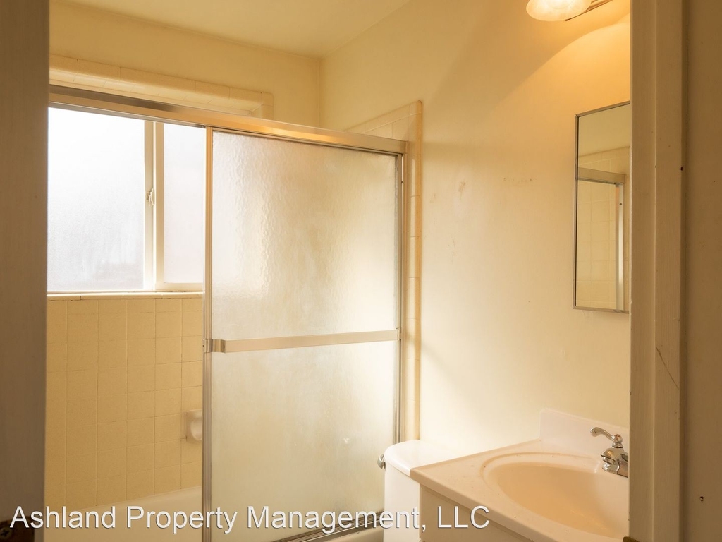 355 W Nevada St. - Photo 28