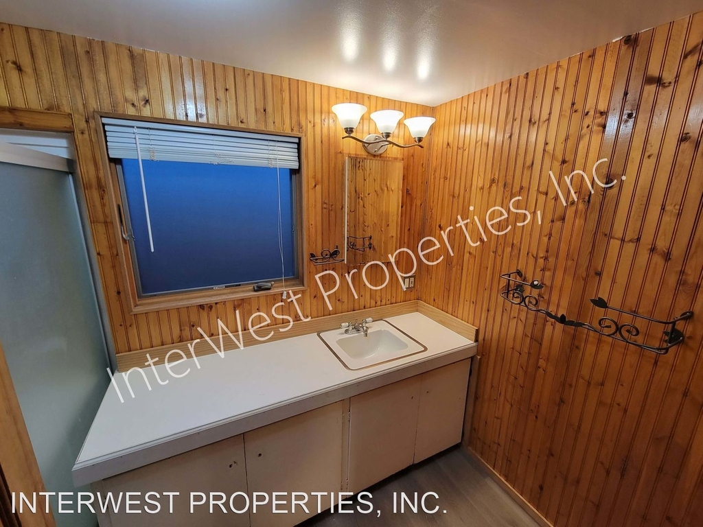 802 Washington St. - Photo 13