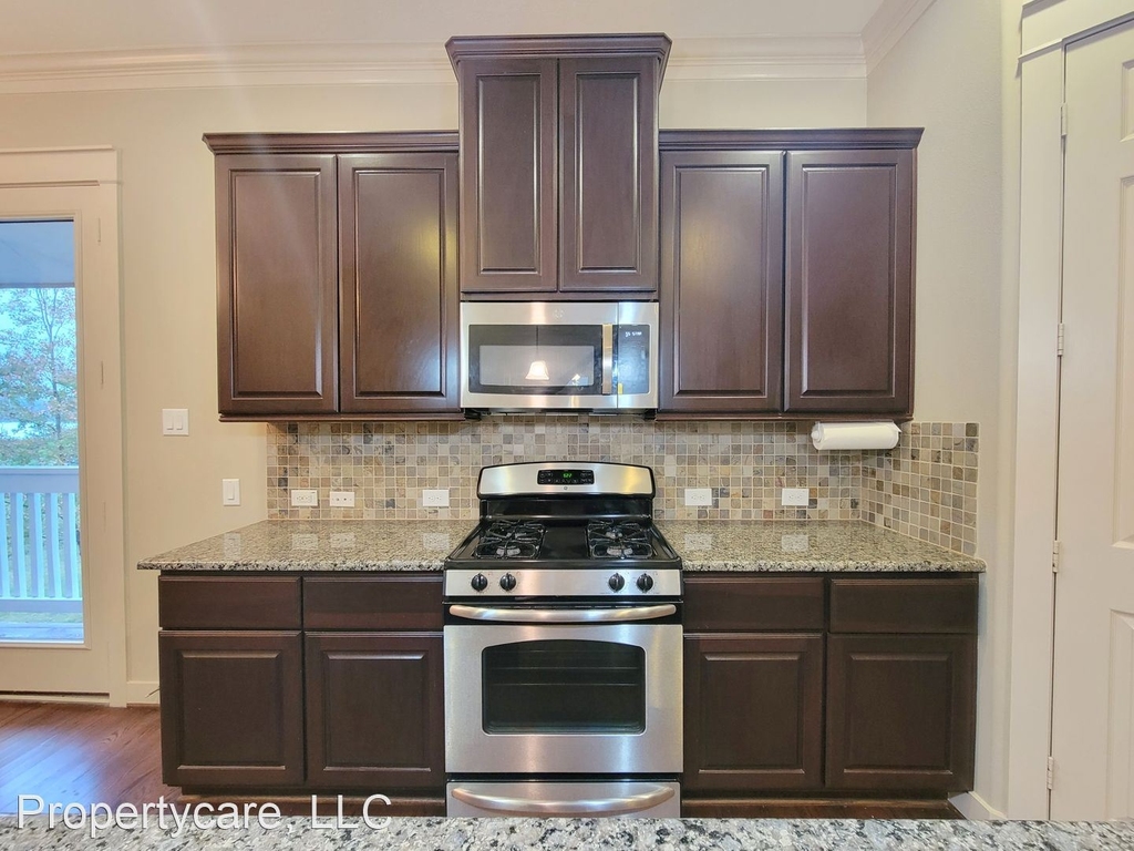 1237 Hobbs Reach Ln. - Photo 6