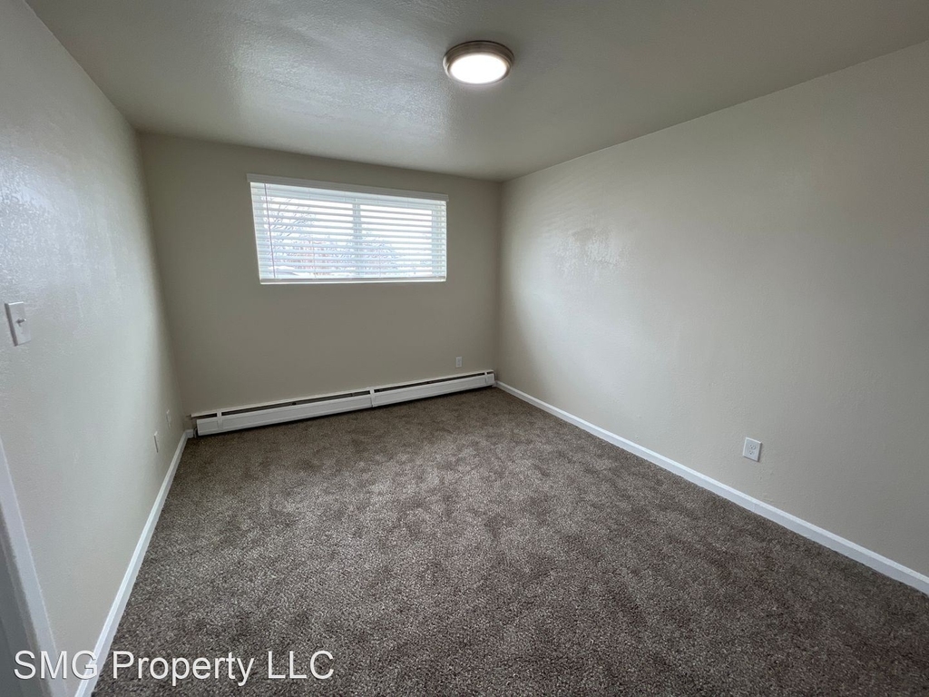 1666 Alton Street - Photo 2