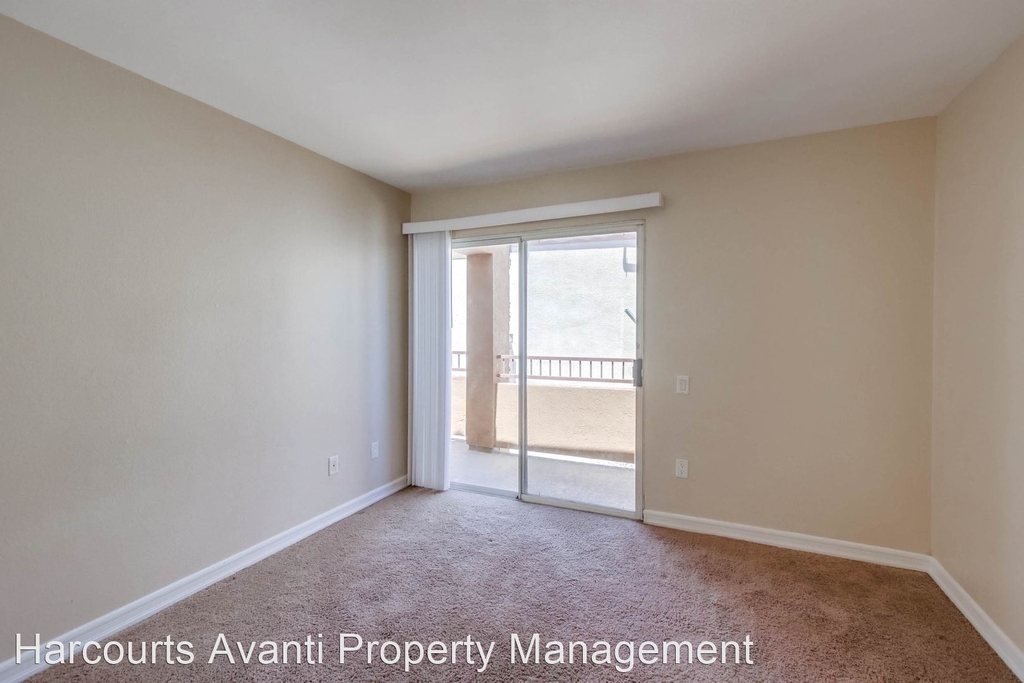 15263 Maturin Dr Unit 11 - Photo 17