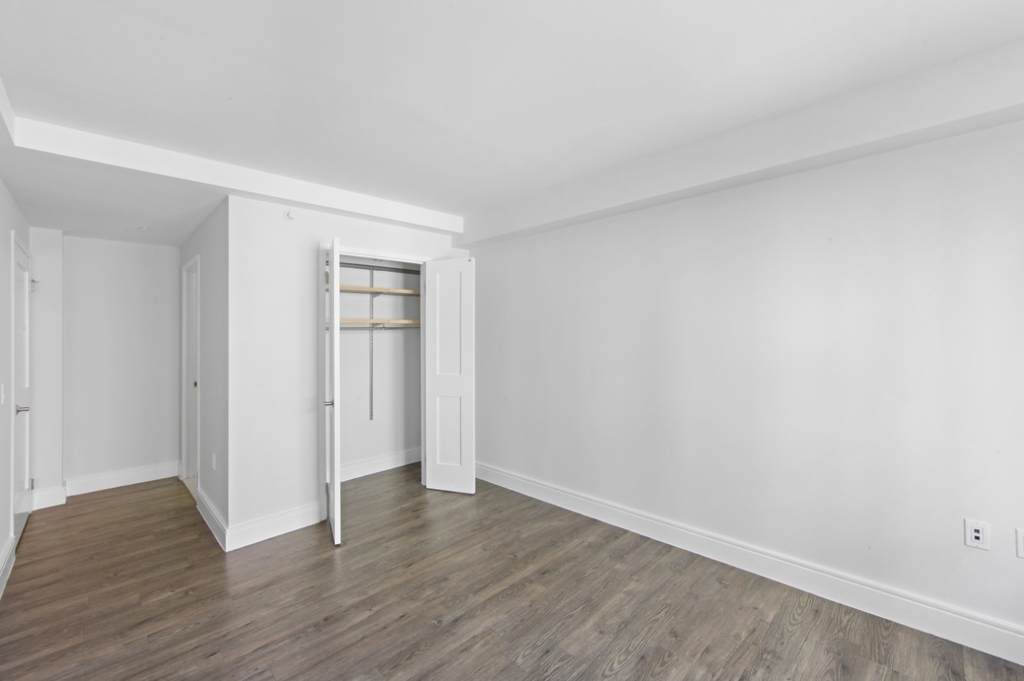 354 East 91st Street - Photo 8