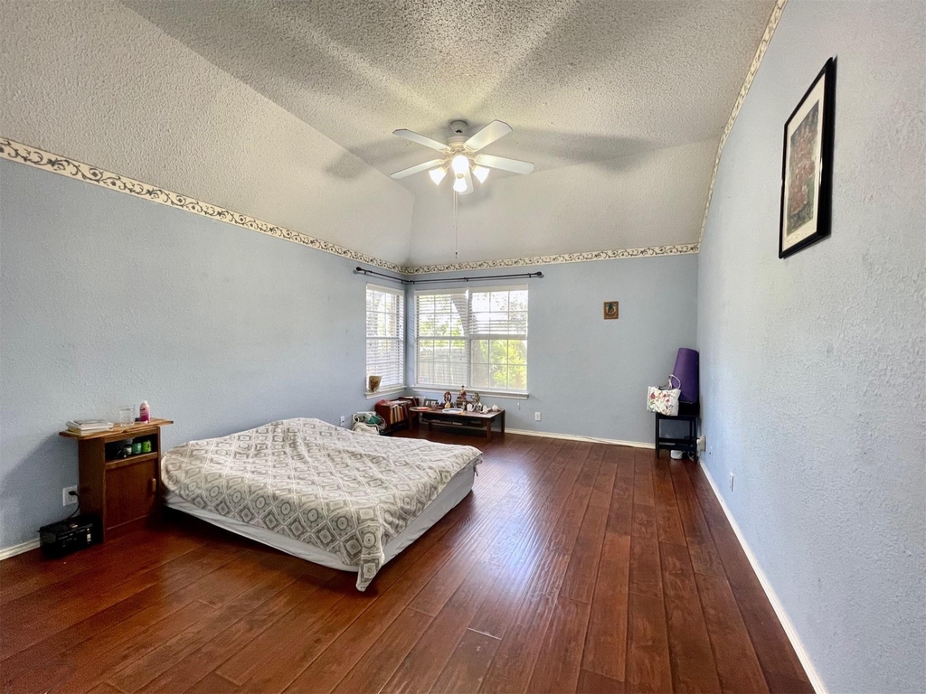 2610 Little Elm Trl - Photo 14