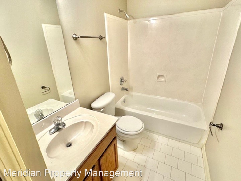 8669 Rogers Park Ave - Photo 15