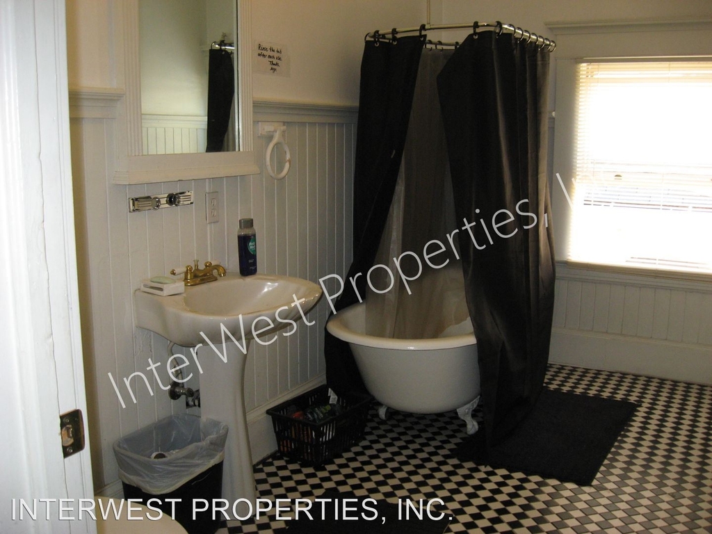 Anthony Apts 2257 Nw Hoyt St. - Photo 7