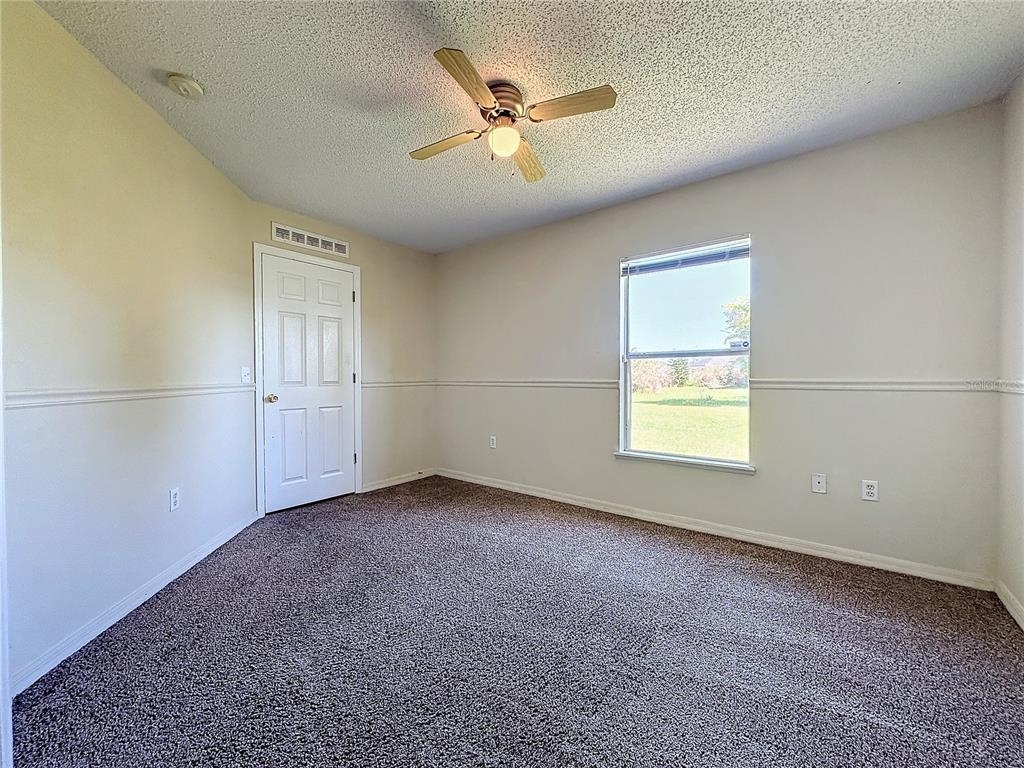 1019 Darlington Court - Photo 10