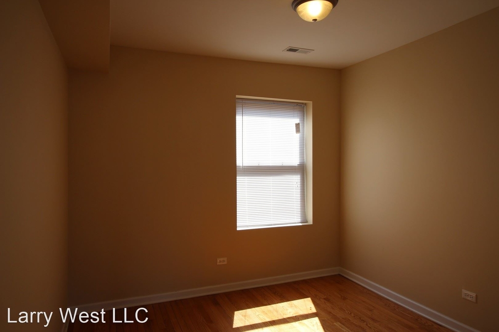 3121 W Lawrence Ave #2 - Photo 5