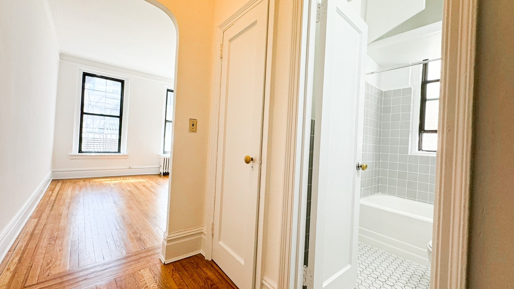 163 East 87th Street - Photo 2