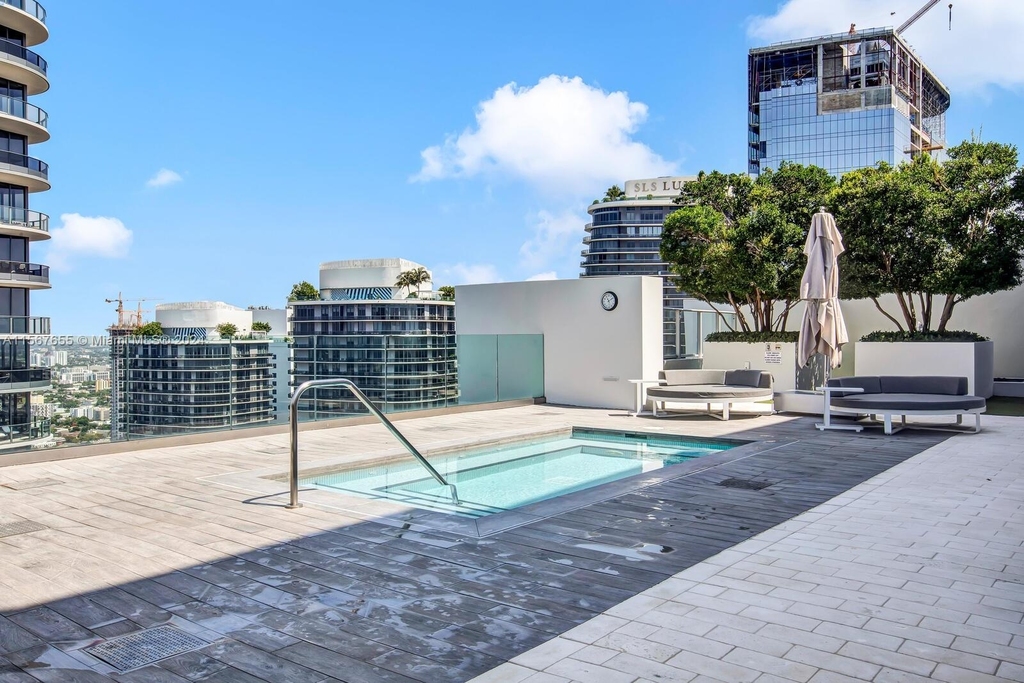 1010 Brickell Ave - Photo 3