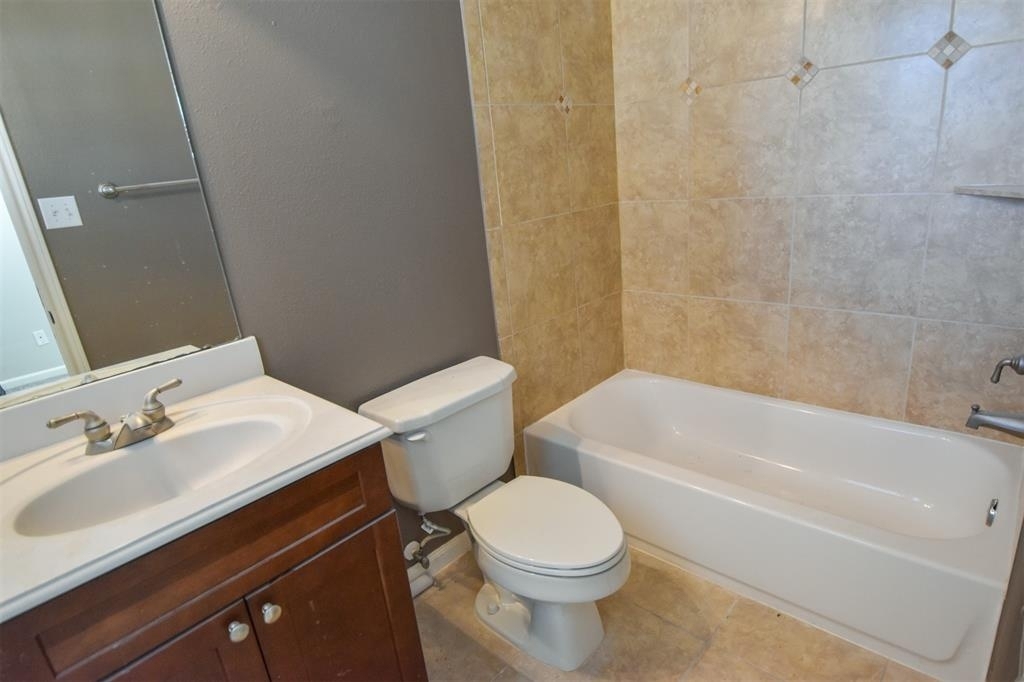 1141 W 24th Street - Photo 22