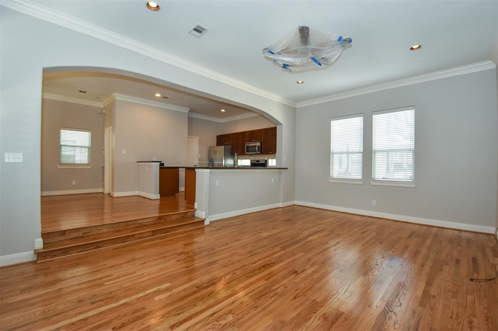 1141 W 24th Street - Photo 5