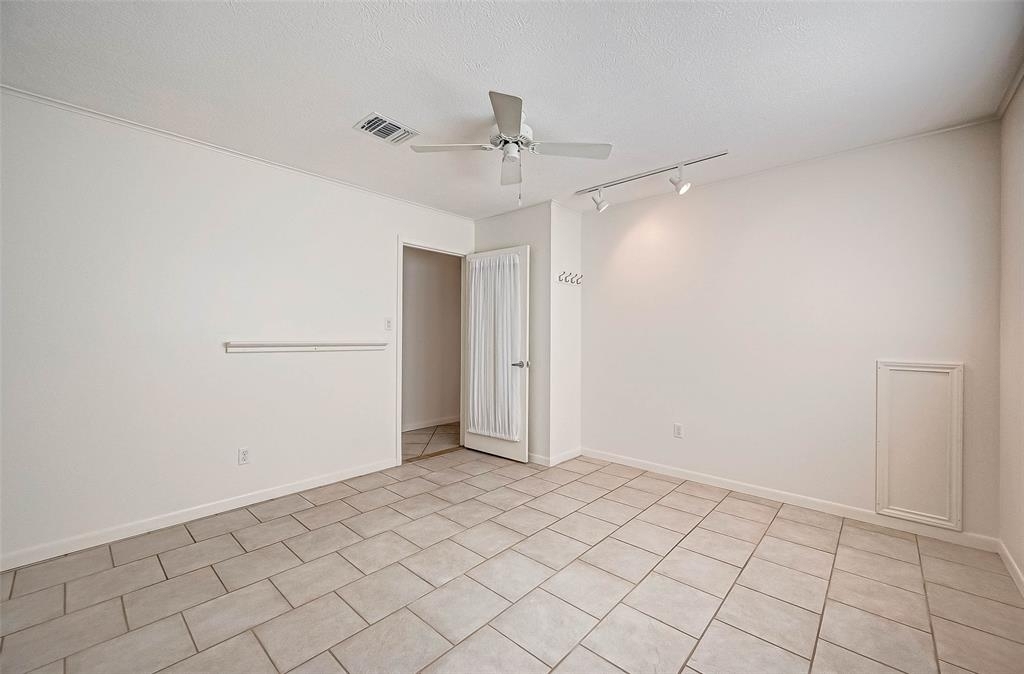 15623 Boulder Oaks Drive - Photo 25