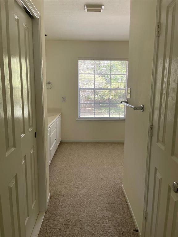 34 S Willow Point Circle - Photo 4