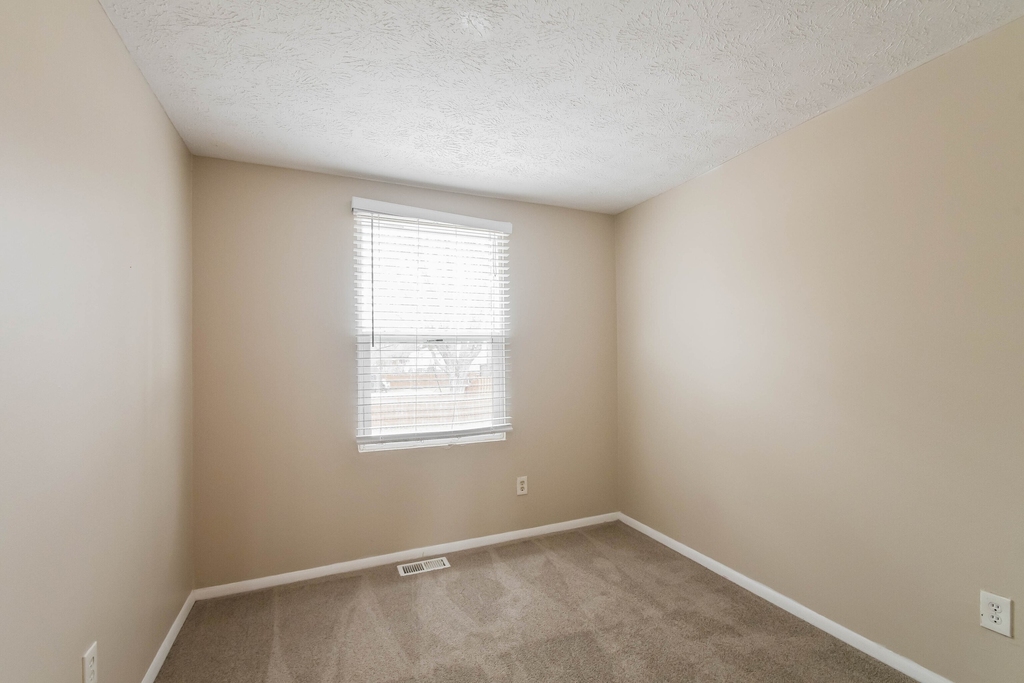 1419 Mutz Drive - Photo 10