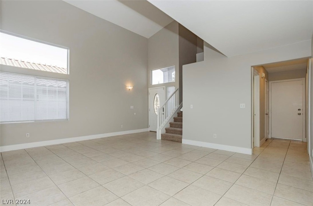 8104 Sundown Vista Avenue - Photo 5