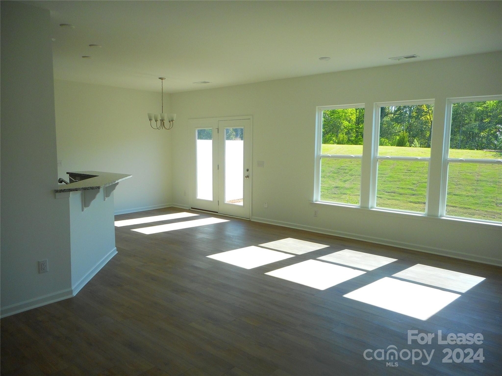 13116 Rover Street - Photo 10