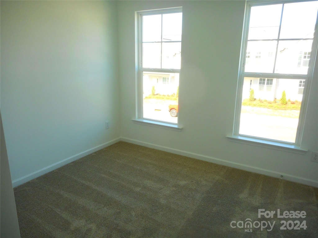 13116 Rover Street - Photo 20