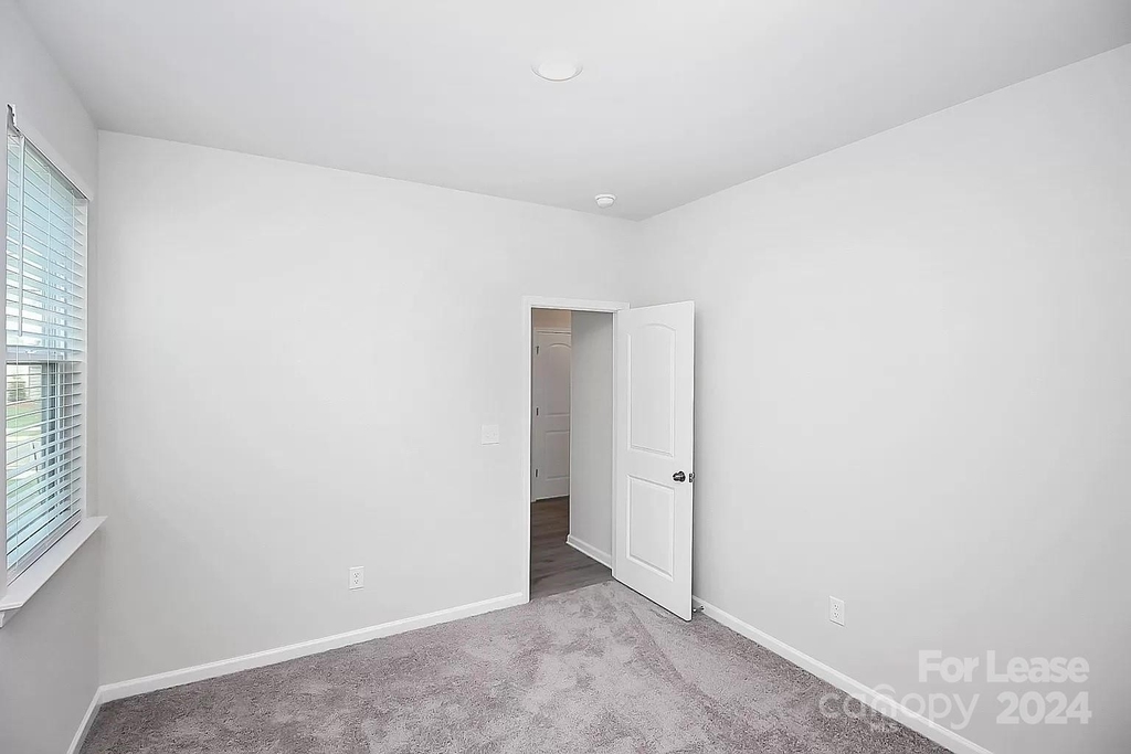 5026 Markfield Lane - Photo 15