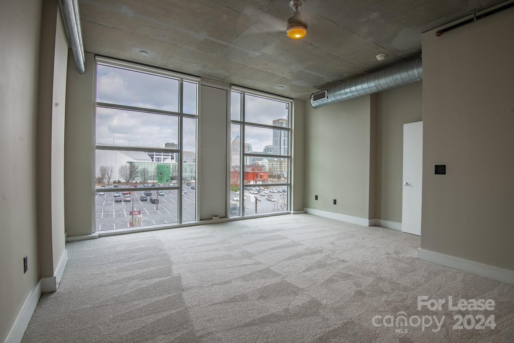 505 E 6th Street - Photo 13