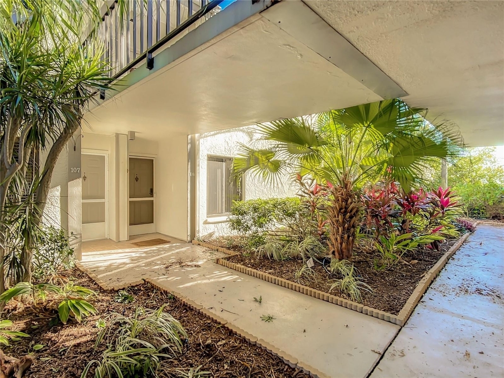 6365 Bahia Del Mar Boulevard - Photo 3