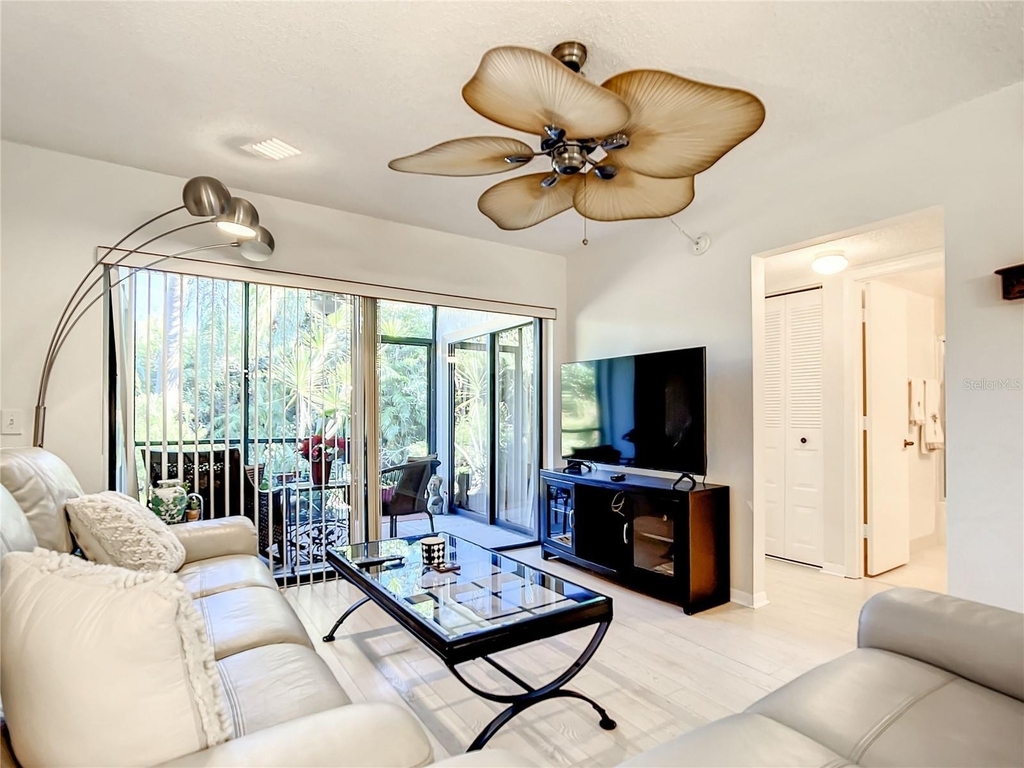 6365 Bahia Del Mar Boulevard - Photo 4