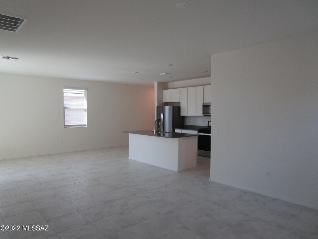 7956 S Golden Bell Drive - Photo 5