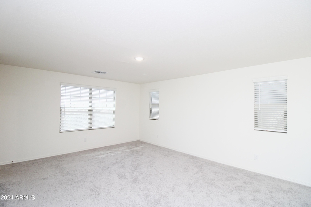 35380 W Santa Clara Avenue - Photo 16