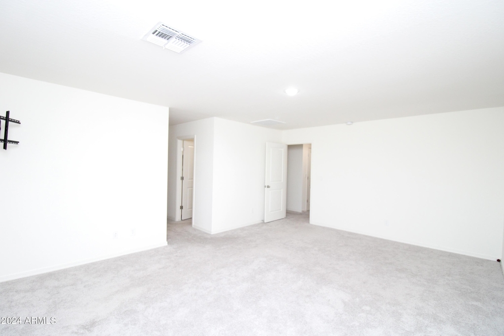 35380 W Santa Clara Avenue - Photo 13