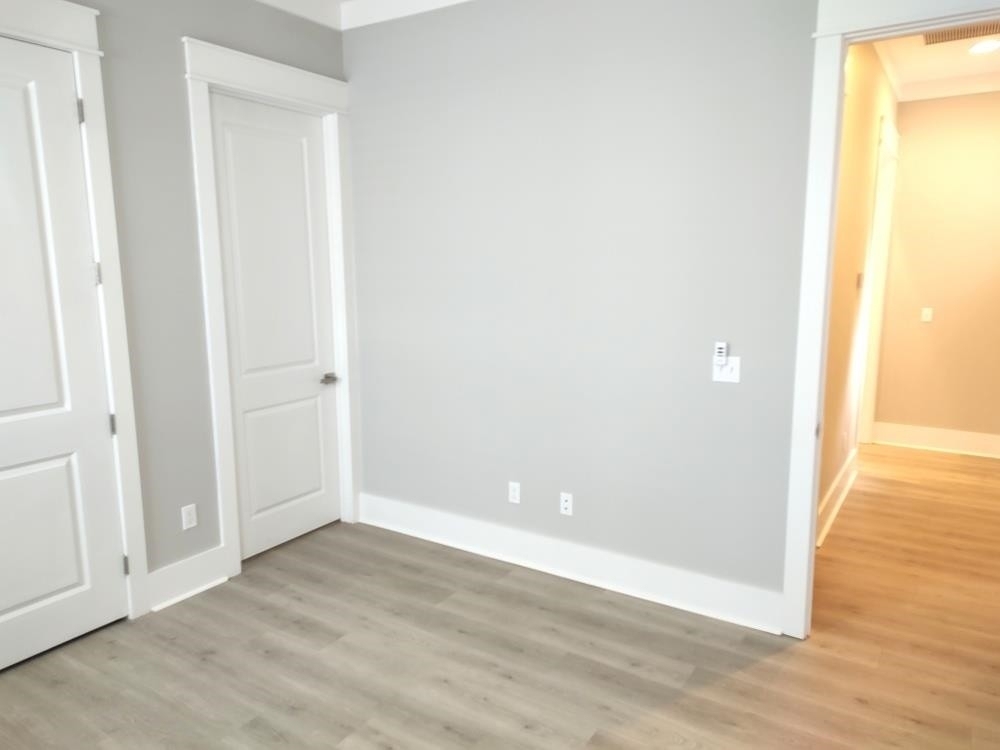 4088 Biltmore Avenue - Photo 10