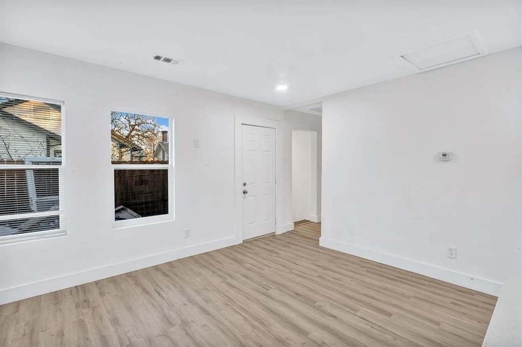 2530 Honeysuckle Avenue - Photo 1