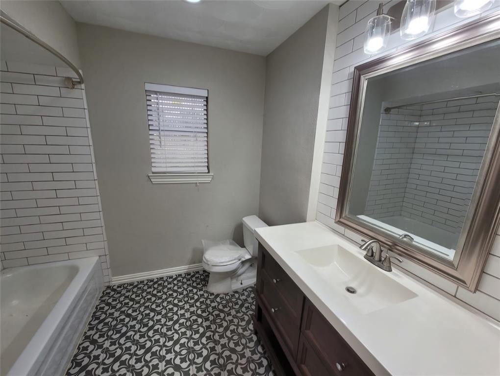 10921 Marchant Circle - Photo 15